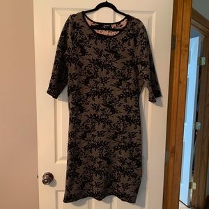 Women’s Roz & Ali Midi Dress